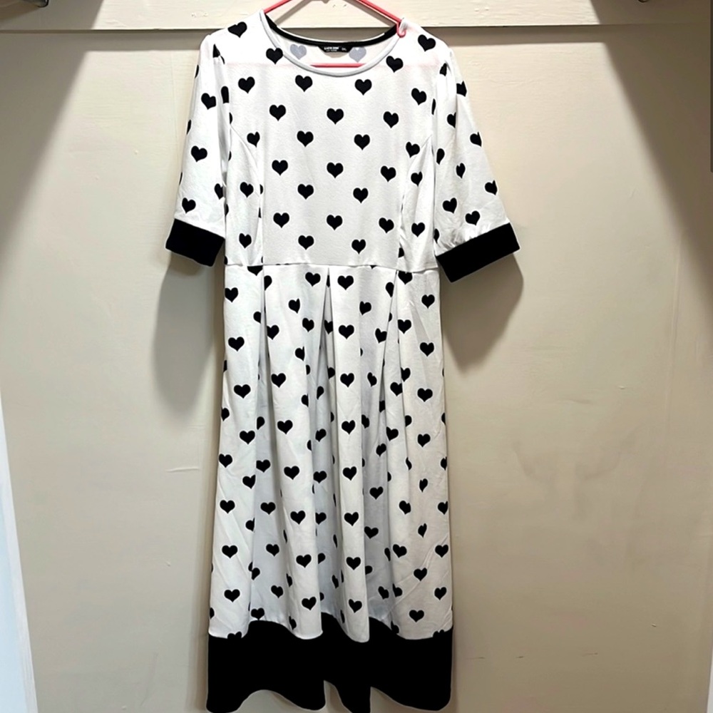 Heart print Midi Dress